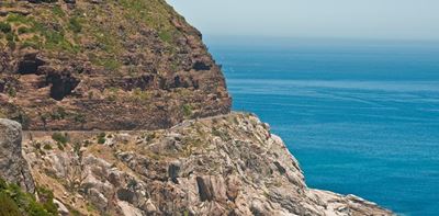 Motorist plunges down Chapmans Peak to dodge paying R42 toll