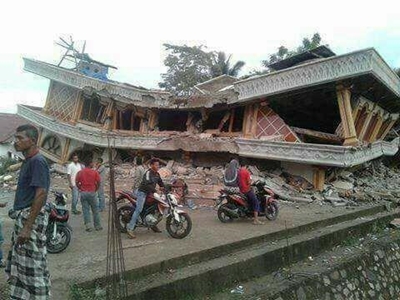 25 dead in Indonesia earthquake