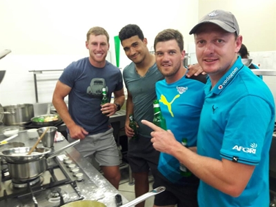 Blue Bulls bake for teambuilding