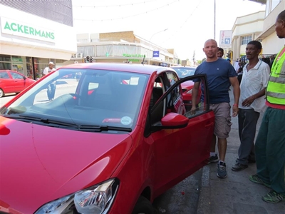 Oudtshoorn-inwoner wen motor