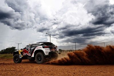 Reigning champ extends Dakar lead in Bolivia