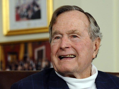 Former US President George Bush hospitalised