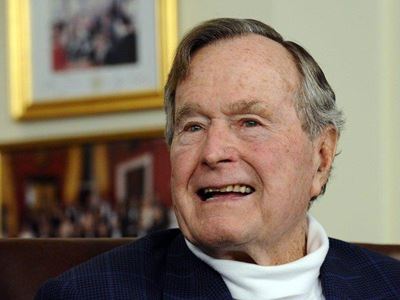 Former US President George Bush hospitalised