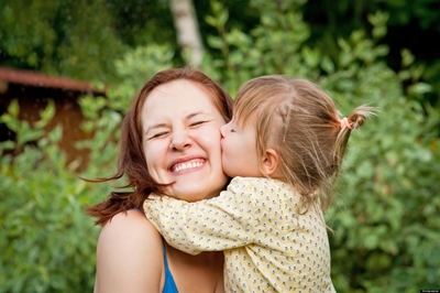 Happy moms raise clever kids