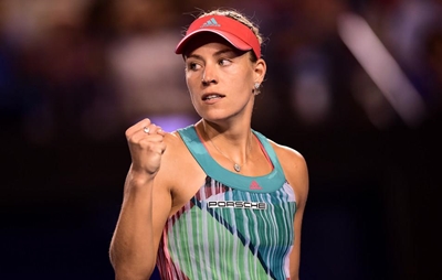 Australian Open 2017: Kerber cruises into last 16