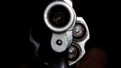 Cop shot in face during stop-and-search in Roodepoort
