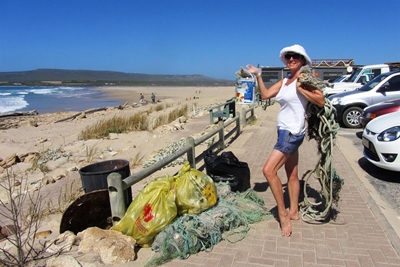 Volunteers clean up at Witsand