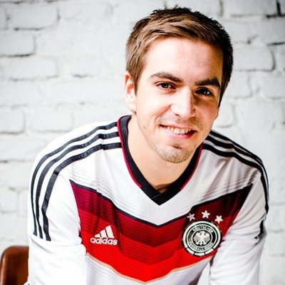 Bayern captain Lahm to retire at end of season