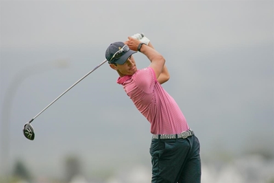 SA duo tucked in foreign logjam at SA Stroke Play