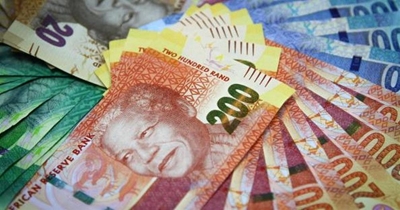 Opvolg: Vrou met 'vervalste' geld onskuldig