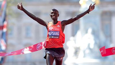 Kipsang misses world record in Tokyo Marathon win