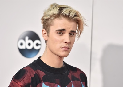 'Justin Bieber impostor' charged with 931 child sex-related charges