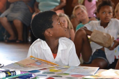 Kinders leer liefde vir lees