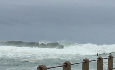 Massive swells hit Durban beach