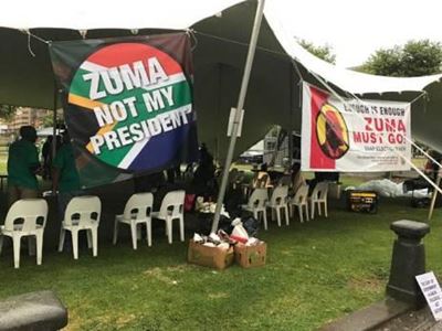 Anti-Zuma protesters get ready for march in Pretoria