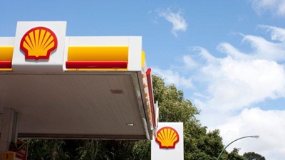 Shell admits dealing with money launderer