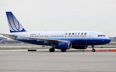 United CEO says removed passenger was 'disruptive and belligerent'