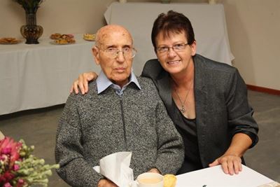 Hessequa-inwoner vier 100 jaar