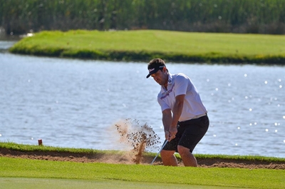Roux eyes historic hat-trick at Sun City