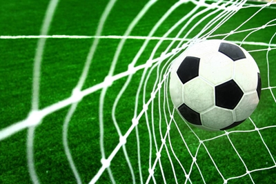 Arsenal out as City, Reds book UCL berths