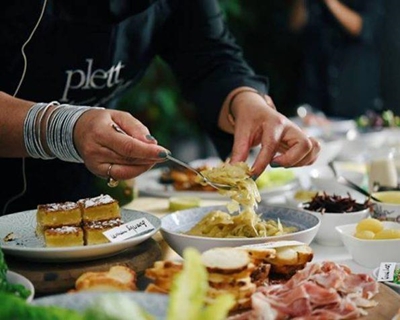 Plett hosts 3 week long festival