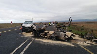 5 Sterf in gru-ongeluk op N2