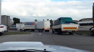 Mosselbaai maak harte oop vir Knysna