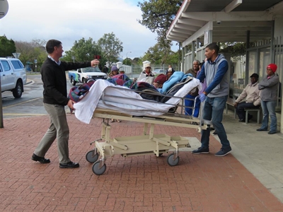 Knysna hospital patients arrive in George