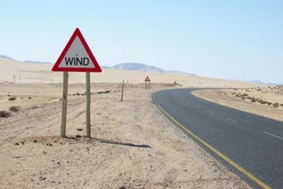 Strong winds to persist throughout weekend