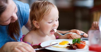 A good reason to give babies eggs