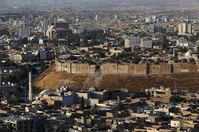Mosul displaced hit by food poisoning in Iraqi camp