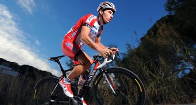 Spilak wraps up second Swiss title