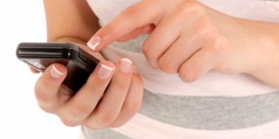 Mom nabbed over nude shots