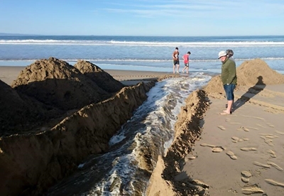 Hartenbos-riviermond oopgemaak