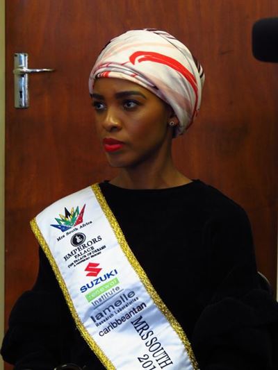 Mrs South Africa posse visits Knysna