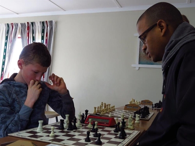 Oyster equals chess