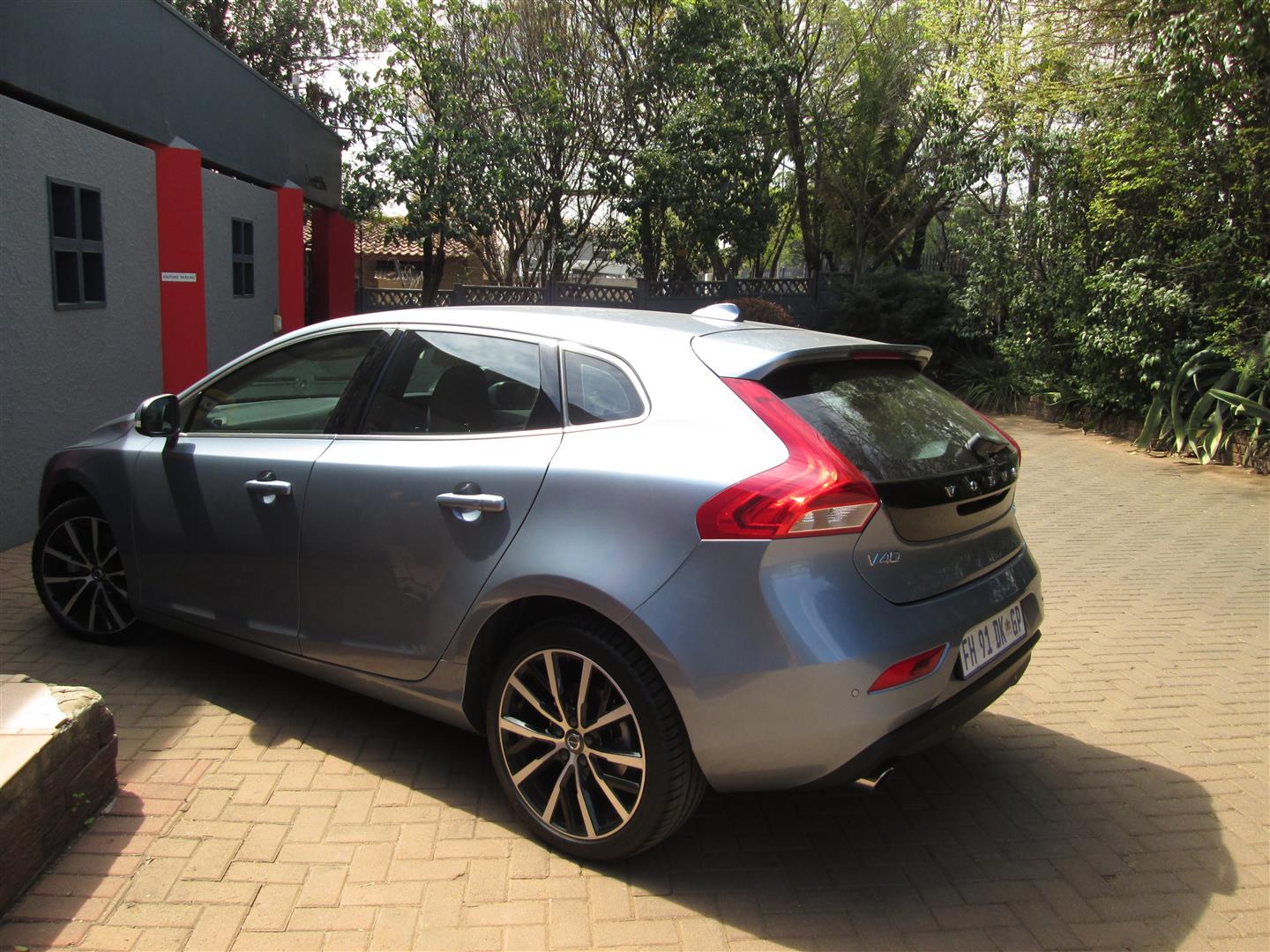 Updated Volvo V40 now in South Africa | George Herald