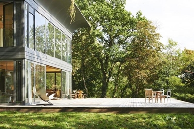 High-end homebuyers are big on green