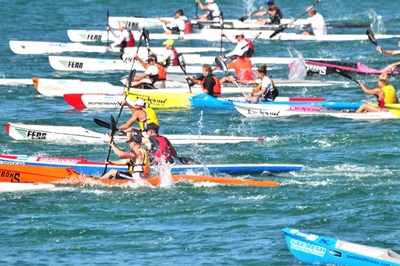 Paddle from harbour to heads