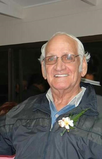 Attie Barnard oorlede
