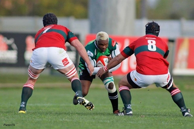 Arende pak Pumas in halfeindronde