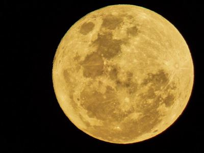 'Supermoon' wowed Mossel Bay on Monday