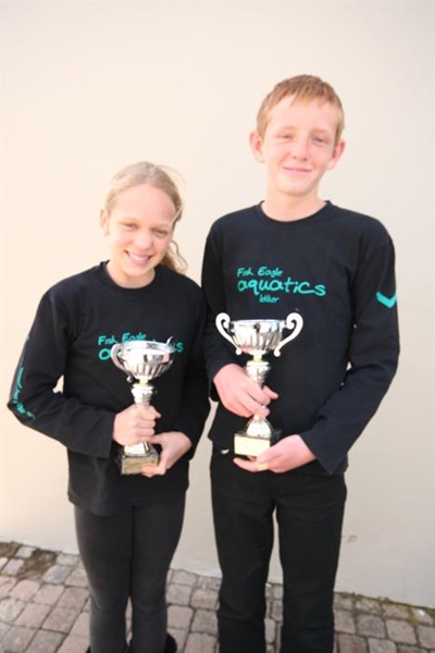 Star swimmers excell