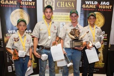 Junior skuts buit goud