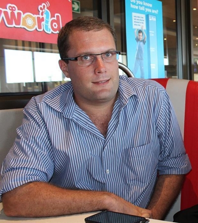 Jaco Londt bites the bullet