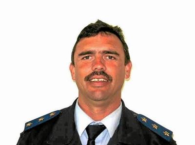 Suksesvolle seisoen vir polisie