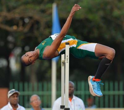 Plaaslike atleet breek 45 jaar oue rekord