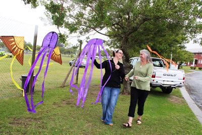 Gutsy kites despite gusty wind