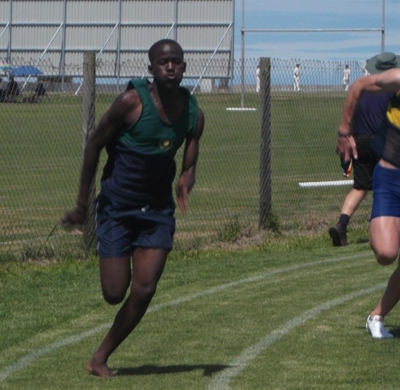 Knysna atlete in strawwe kompetisie