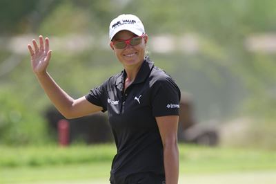 Pace sets historic benchmark for women's golf